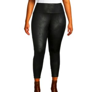 Black leggings, faux leather look nwt